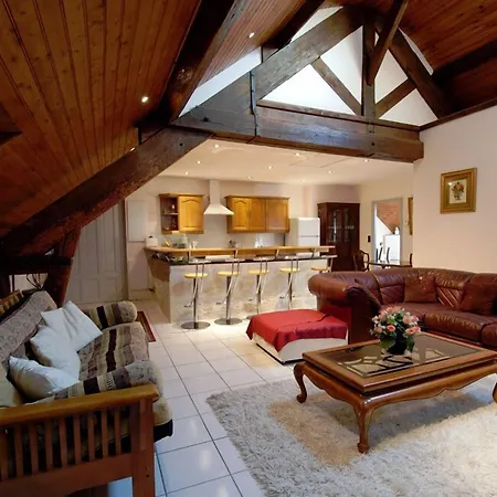 Chateau De Lastours Bed and breakfast 3*