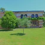 Chateau De Lastours فندق مبيت وإفطار