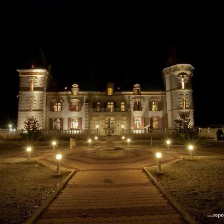 Chateau De Lastours Bed & Breakfast Espalais