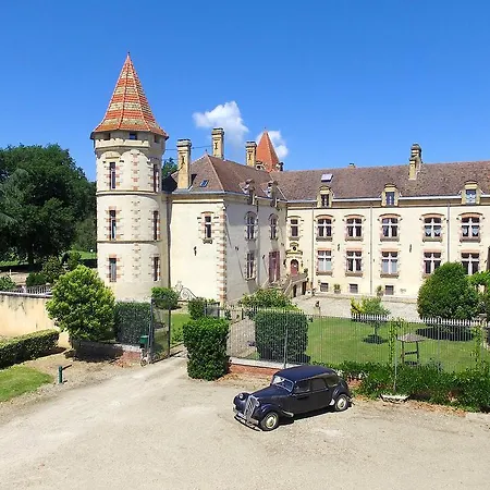Bed & Breakfast Chateau De Lastours 3*